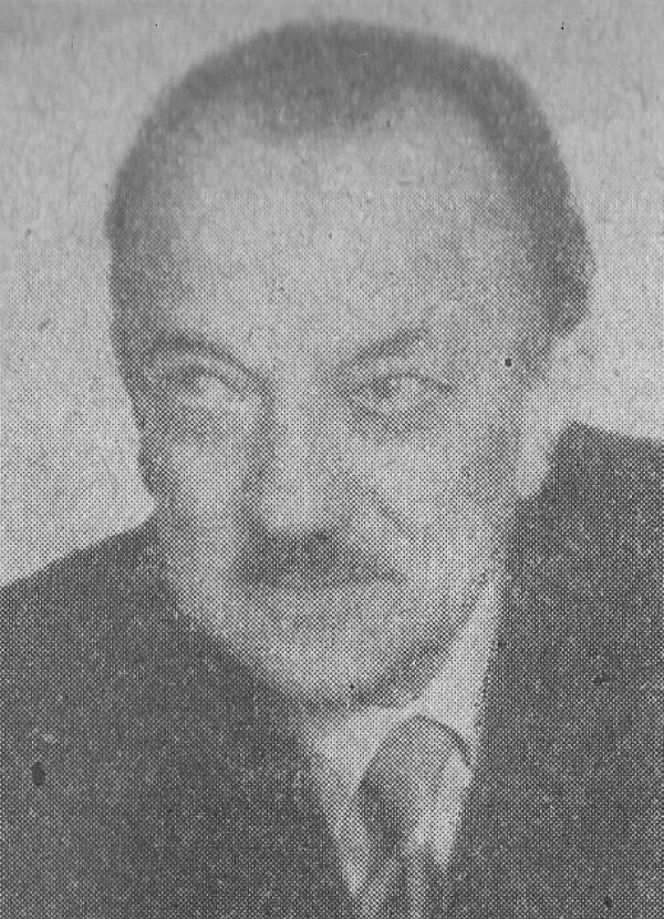 1945